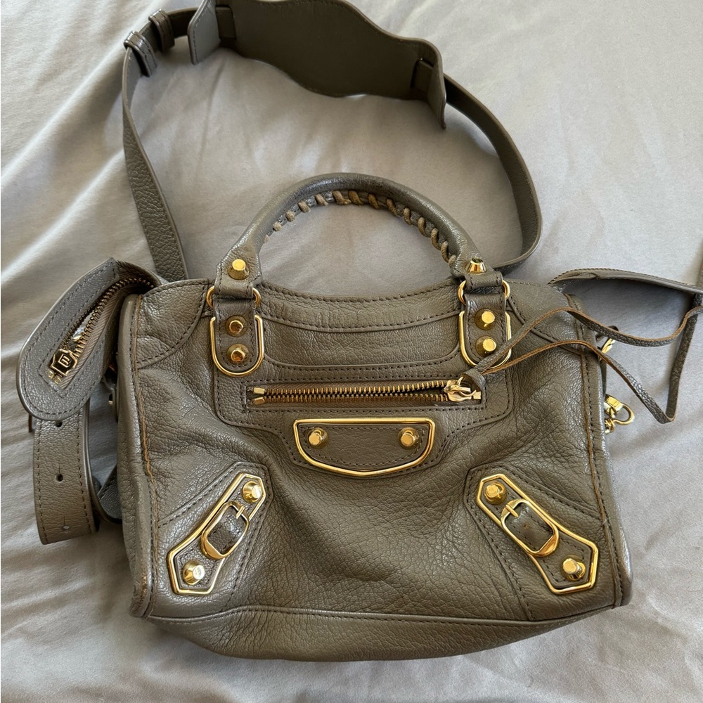 Balenciaga mini city bag *read description